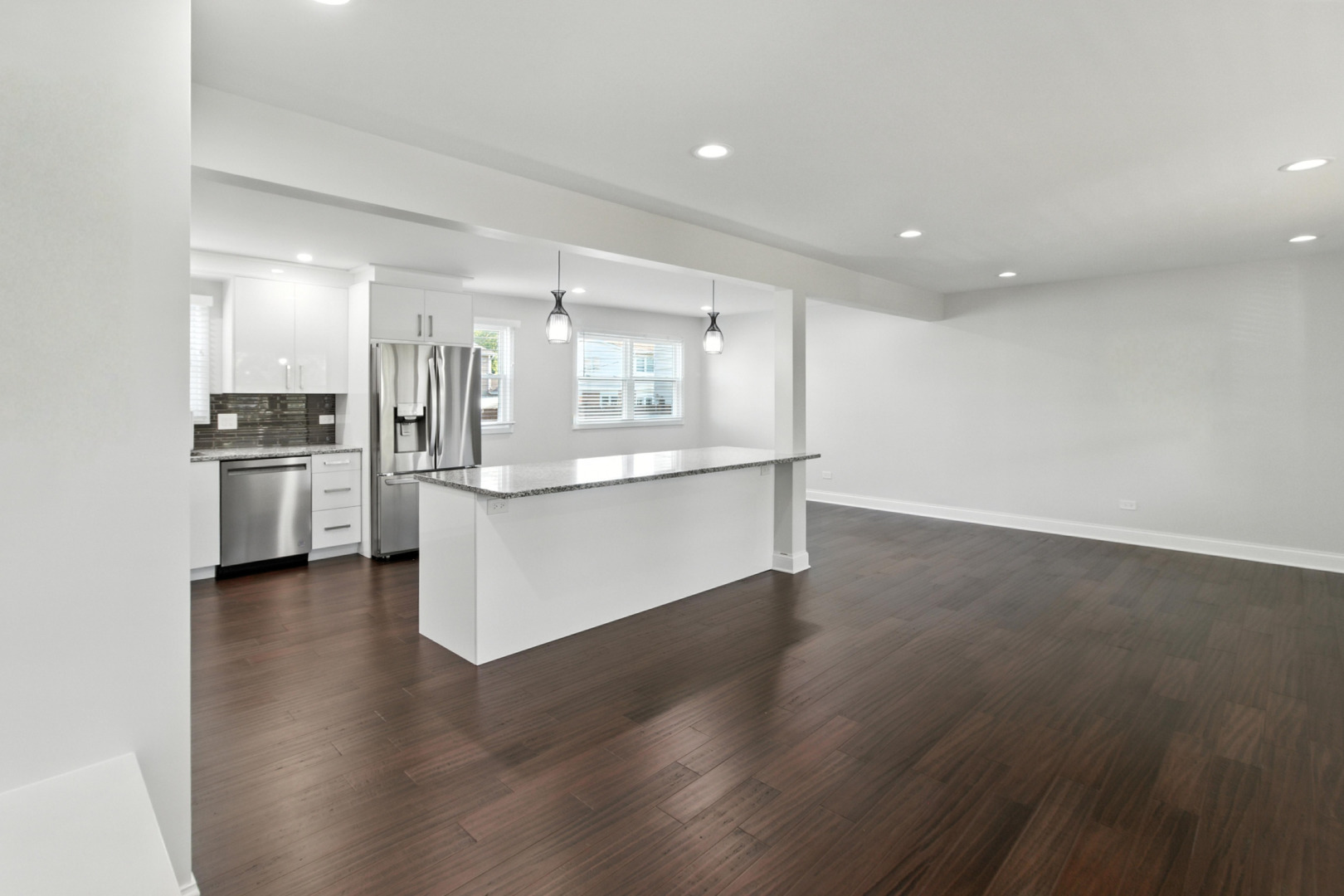 1807 W Locust Lane