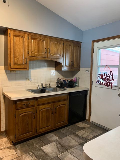 Tiny photo for 20313 Kedzie Avenue, Olympia Fields, IL 60461 (MLS # 12528190)