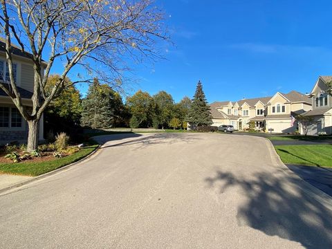 Tiny photo for 2428 Ridgewood Court, Aurora, IL 60502 (MLS # 12559667)