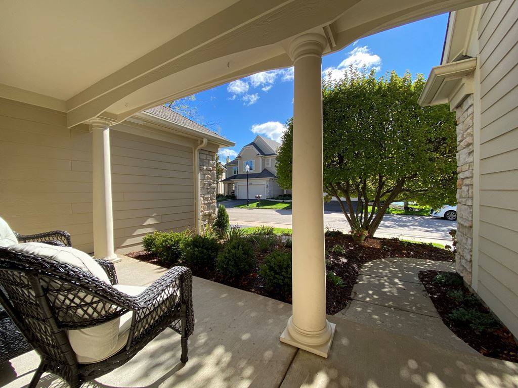 2428 Ridgewood Court