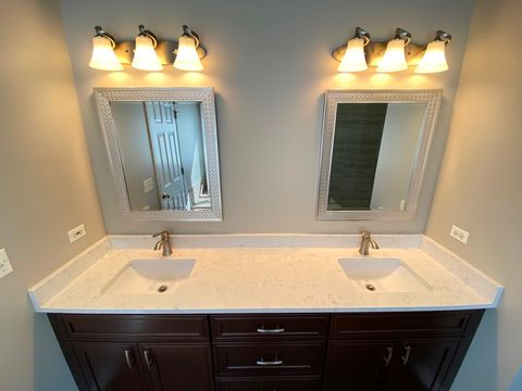 Tiny photo for 2428 Ridgewood Court, Aurora, IL 60502 (MLS # 12559667)