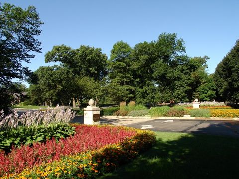 Tiny photo for 2428 Ridgewood Court, Aurora, IL 60502 (MLS # 12559667)