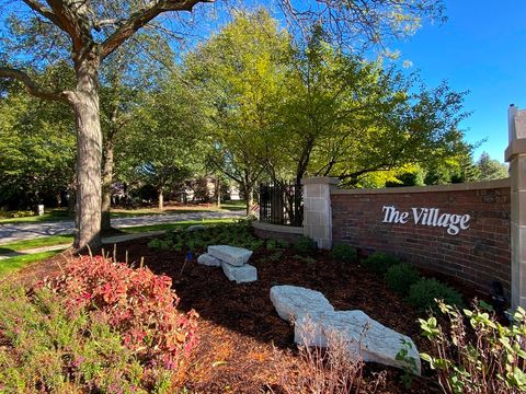 Tiny photo for 2428 Ridgewood Court, Aurora, IL 60502 (MLS # 12559667)