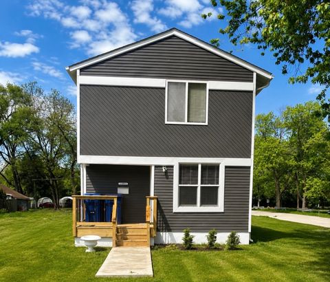 Photo of 13802 Seeley Avenue, Blue Island, IL 60406 (MLS # 12641002)