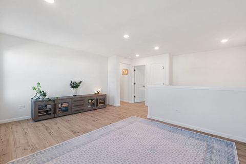 Tiny photo for 1044 Joice Lane, Mundelein, IL 60060 (MLS # 12495579)