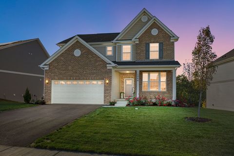 Photo of 1044 Joice Lane, Mundelein, IL 60060 (MLS # 12495579)