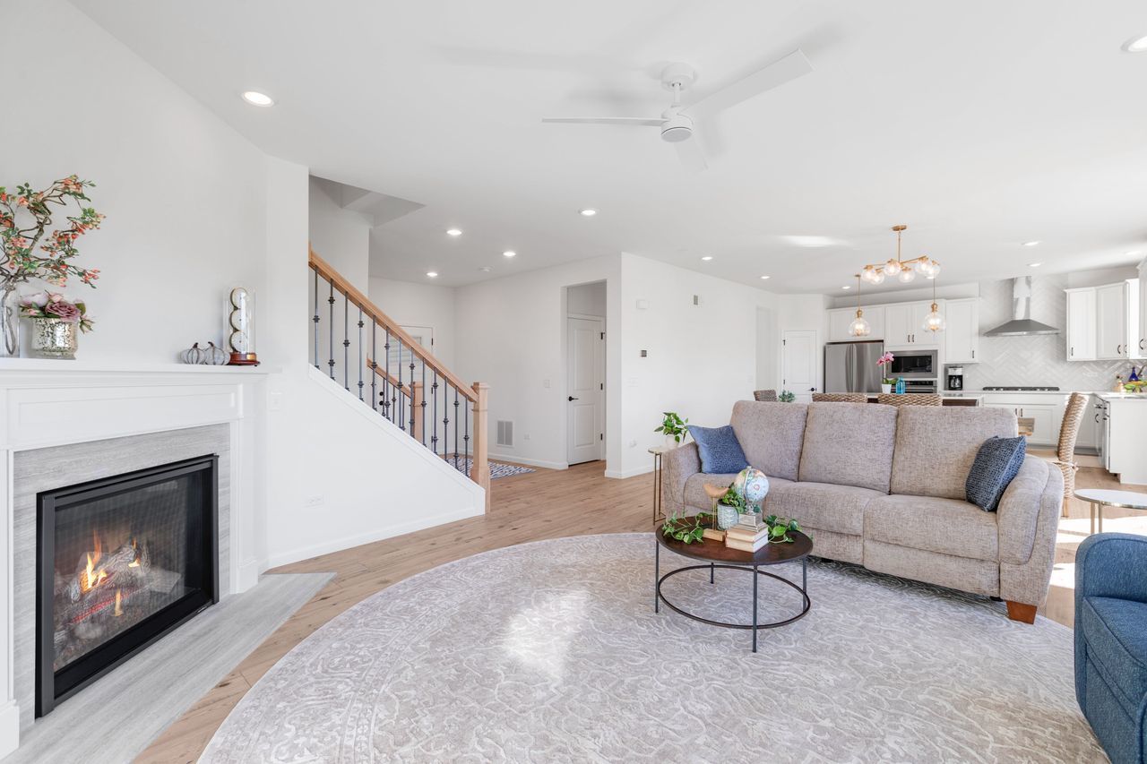 1044 Joice Lane