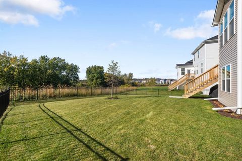 Tiny photo for 1044 Joice Lane, Mundelein, IL 60060 (MLS # 12495579)