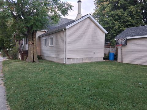 Tiny photo for 2610 Grunewald Street, Blue Island, IL 60406 (MLS # 12349234)