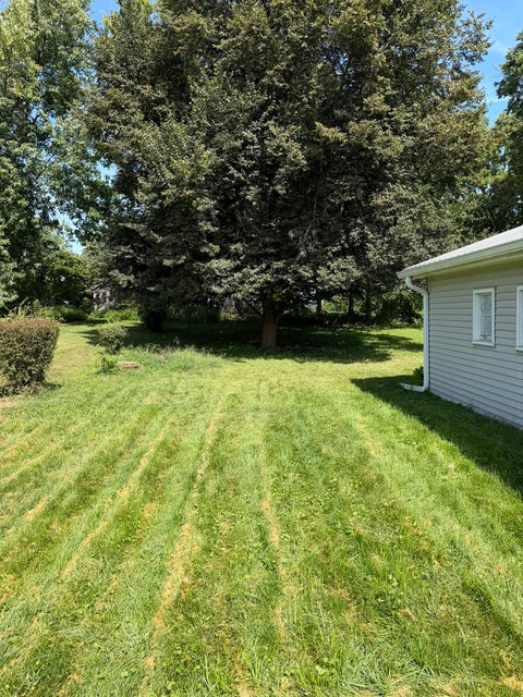 Tiny photo for 334 23rd Place, Clinton, IA 52732 (MLS # 12759437)