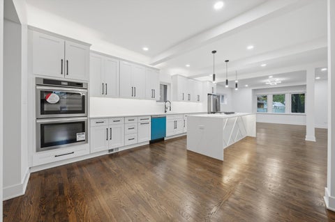 Tiny photo for 3540 Grand Boulevard, Brookfield, IL 60513 (MLS # 12686282)