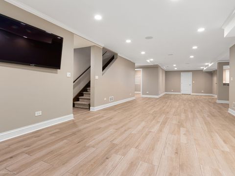 Tiny photo for 950 Gage Lane, Lake Forest, IL 60045 (MLS # 12609963)