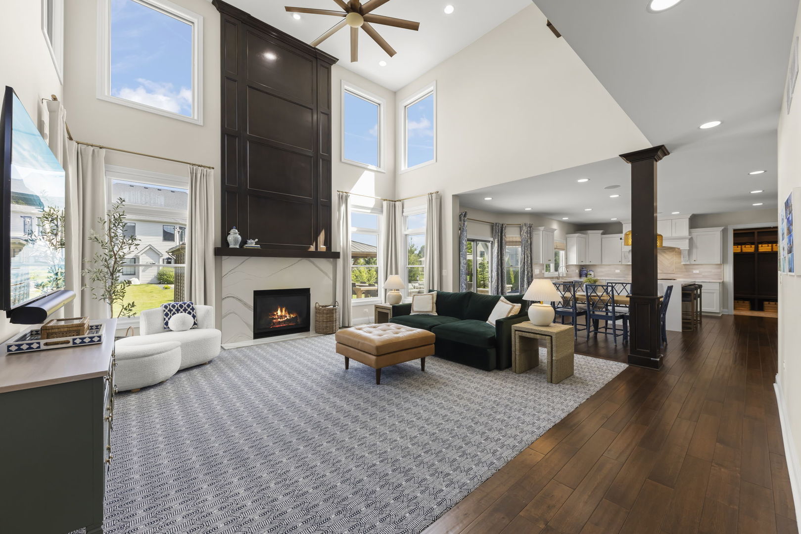 4328 Chinaberry Lane