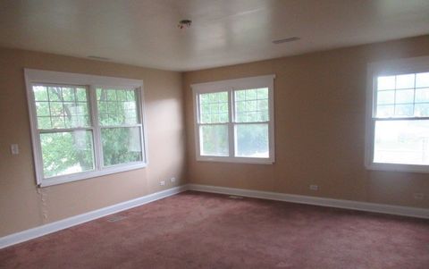 Tiny photo for 77 Mionske Drive, Lake Zurich, IL 60047 (MLS # 12484076)