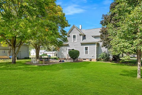 Tiny photo for 208 N East Street, Lexington, IL 61753 (MLS # 12463422)