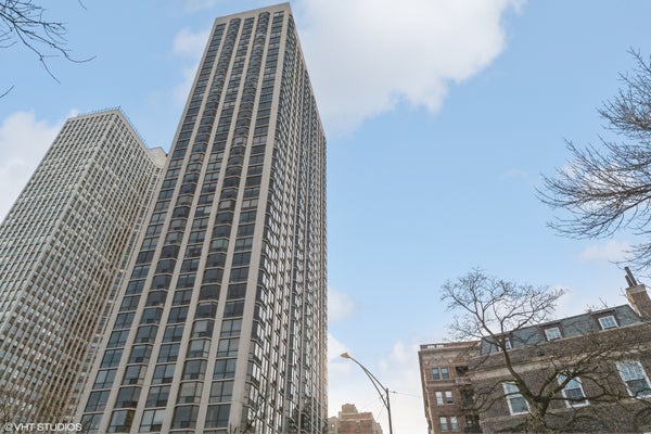2650 N LAKEVIEW AVE APT 3506, CHICAGO, IL 60614 - Image aa13acc50184d46cc00a5c1db7281862/1751520108