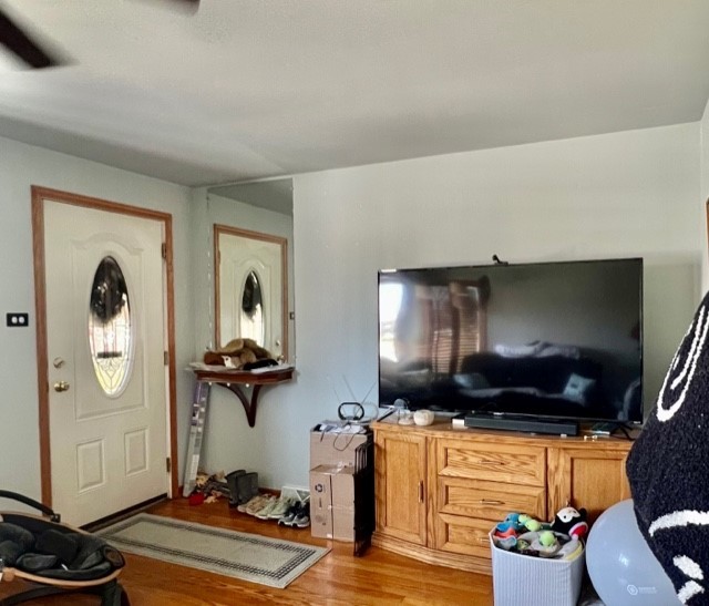 6359 W 63rd Place