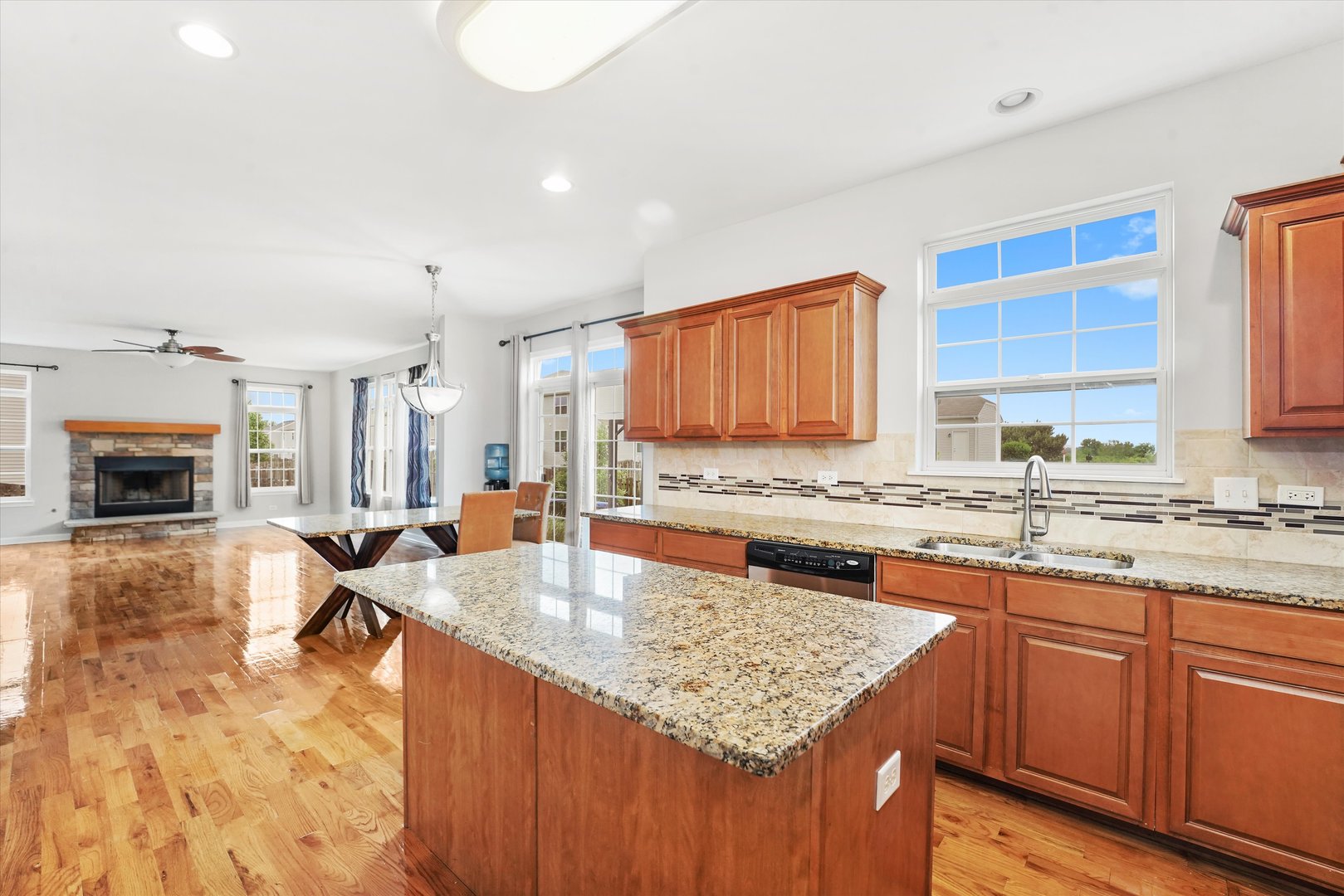 324 FIELDSTONE Drive