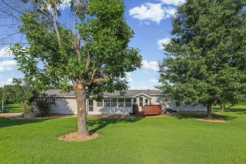 Tiny photo for 4581 Hotze Road, Salem, IL 62881 (MLS # 12709110)
