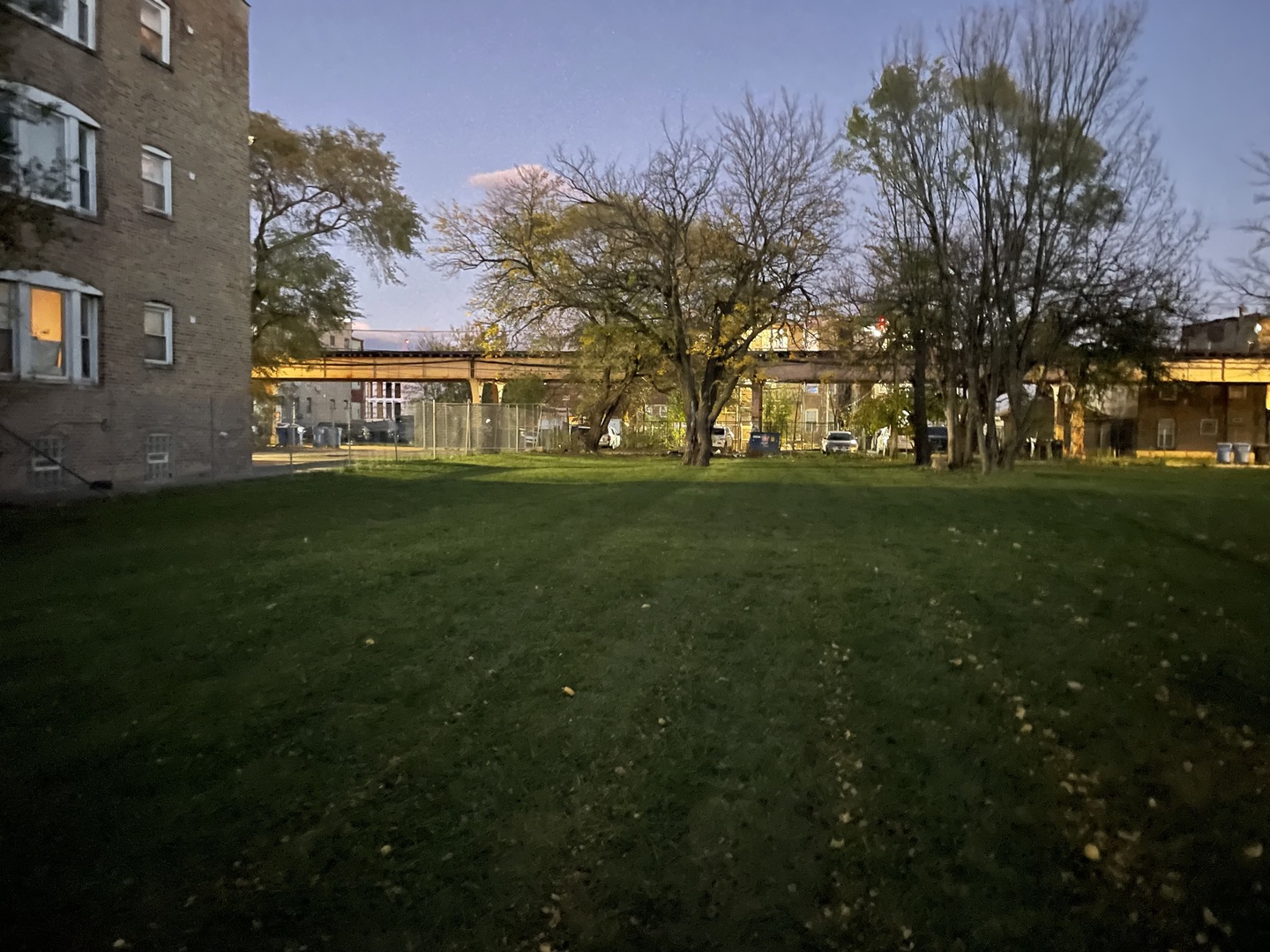 5941 S Prairie Avenue