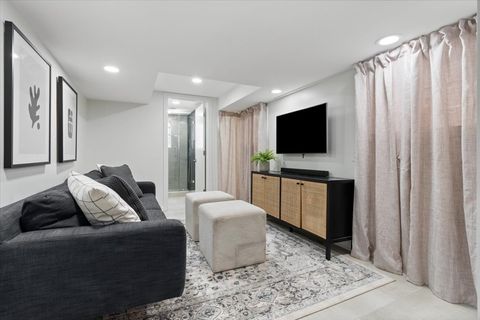 Tiny photo for 6311 N Lawndale Avenue, Chicago, IL 60659 (MLS # 12556634)