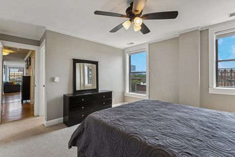 Tiny photo for 4144 N SHERIDAN Road #510, Chicago, IL 60613 (MLS # 12492027)