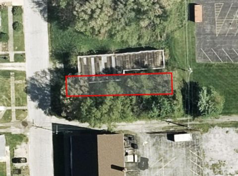 13841 S Monticello Avenue Robbins IL 60472