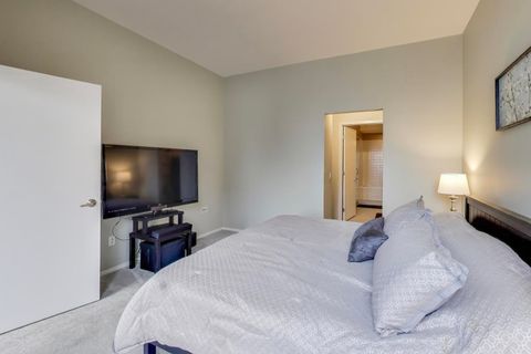 Tiny photo for 130 S CANAL Street #803, Chicago, IL 60606 (MLS # 12589681)