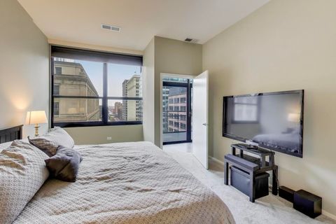 Tiny photo for 130 S CANAL Street #803, Chicago, IL 60606 (MLS # 12589681)