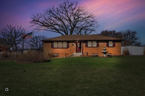 Photo of 3230 N Glenn Road, Bourbonnais, IL 60914 (MLS # 12594726)