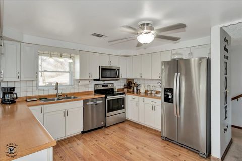 Tiny photo for 3230 N Glenn Road, Bourbonnais, IL 60914 (MLS # 12594726)