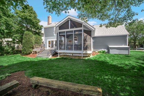 Tiny photo for 224 MAINSAIL Drive, Third Lake, IL 60030 (MLS # 12664097)