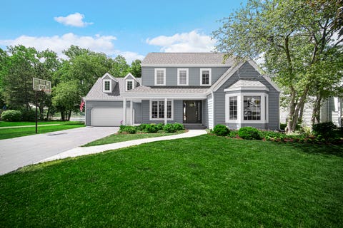 Photo of 224 MAINSAIL Drive, Third Lake, IL 60030 (MLS # 12664097)