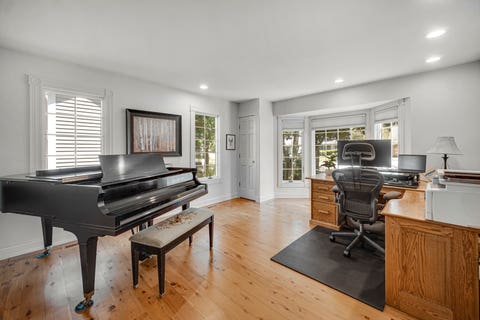 Tiny photo for 224 MAINSAIL Drive, Third Lake, IL 60030 (MLS # 12664097)
