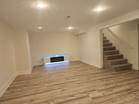 Tiny photo for 206 Imperial Drive, Bloomington, IL 61701 (MLS # 12656820)