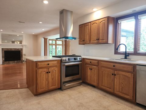 Tiny photo for 206 Imperial Drive, Bloomington, IL 61701 (MLS # 12656820)