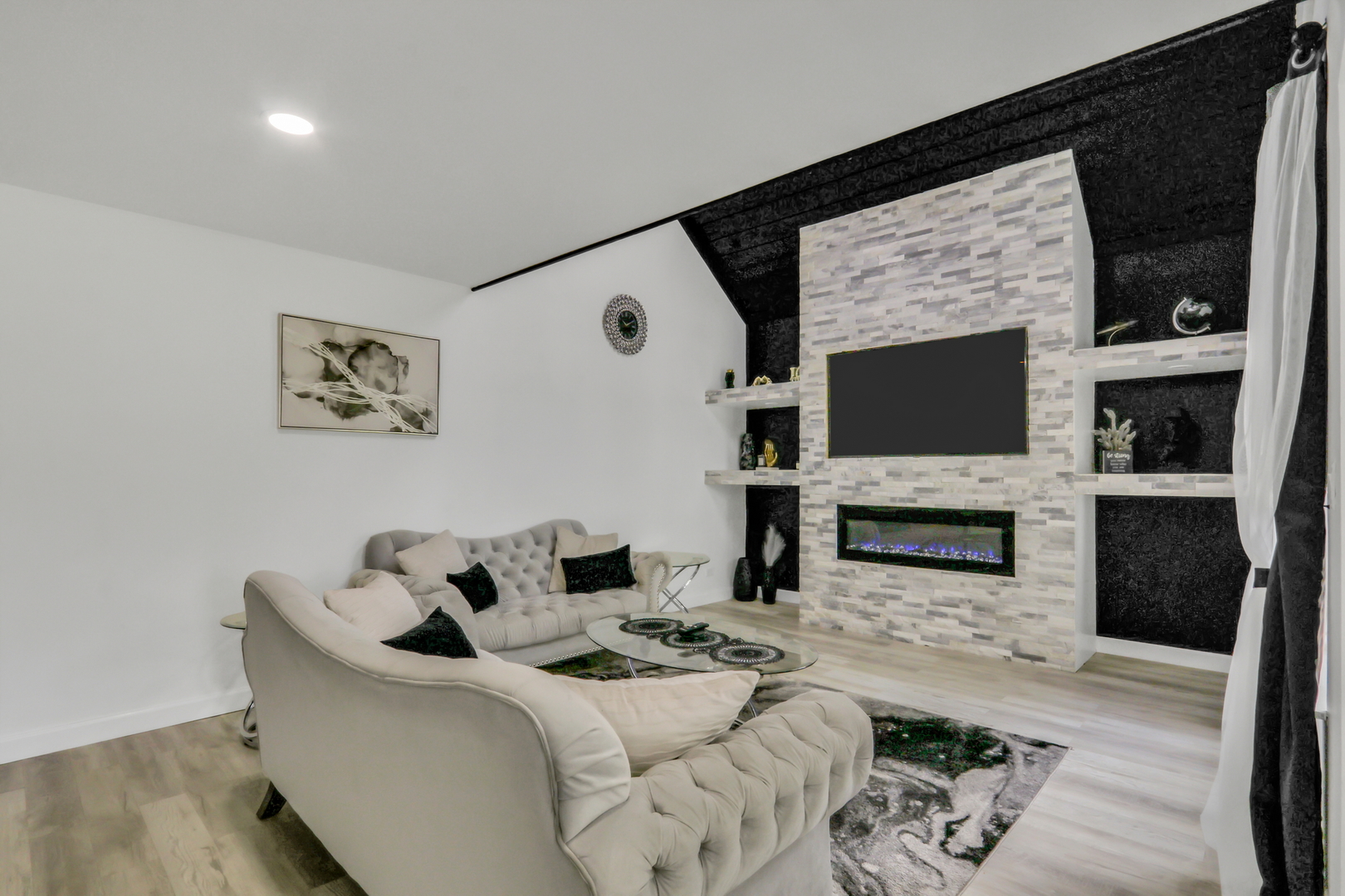 649 Chip Court