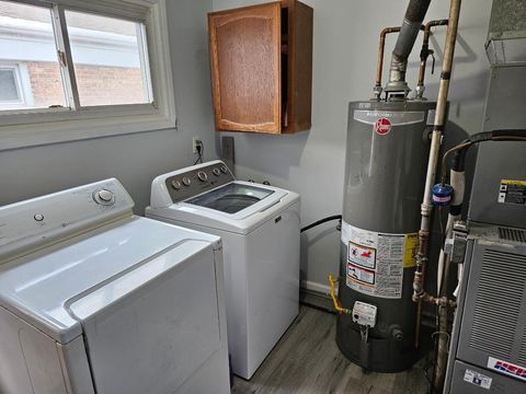 Tiny photo for 7436 W 58th Street, Summit, IL 60501 (MLS # 12563321)