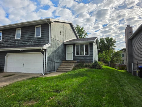 Tiny photo for 1303 Cadwell Drive, Bloomington, IL 61704 (MLS # 12724393)