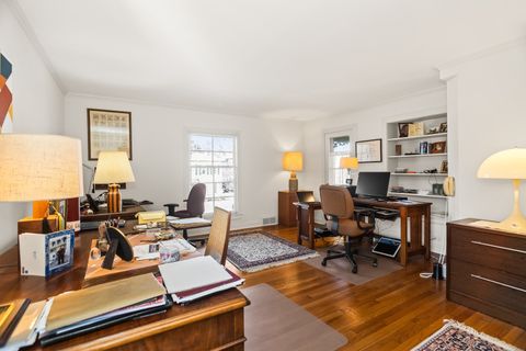 Tiny photo for 324 Davis Street, Evanston, IL 60201 (MLS # 12581311)