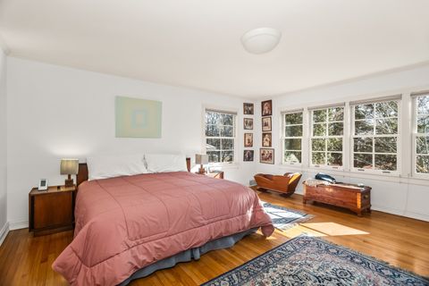 Tiny photo for 324 Davis Street, Evanston, IL 60201 (MLS # 12581311)