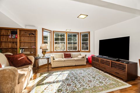 Tiny photo for 324 Davis Street, Evanston, IL 60201 (MLS # 12581311)