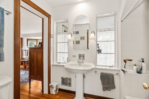Tiny photo for 324 Davis Street, Evanston, IL 60201 (MLS # 12581311)