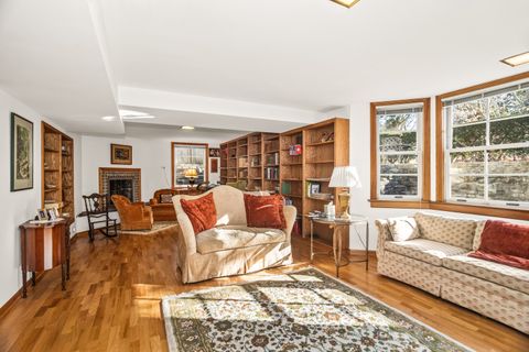 Tiny photo for 324 Davis Street, Evanston, IL 60201 (MLS # 12581311)