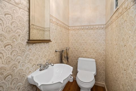 Tiny photo for 324 Davis Street, Evanston, IL 60201 (MLS # 12581311)