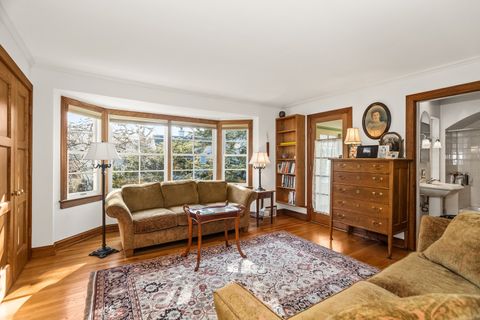 Tiny photo for 324 Davis Street, Evanston, IL 60201 (MLS # 12581311)