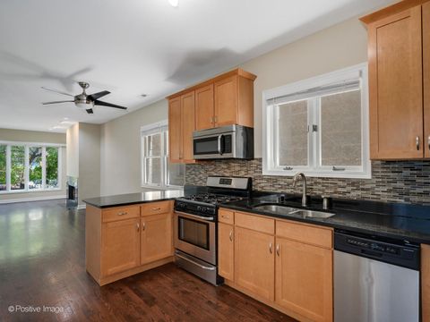 Tiny photo for 1445 W Walton Street #1, Chicago, IL 60622 (MLS # 12422946)