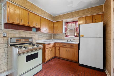 Tiny photo for 3750 N Pittsburgh Avenue, Chicago, IL 60634 (MLS # 12732346)
