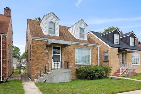 Photo of 3750 N Pittsburgh Avenue, Chicago, IL 60634 (MLS # 12732346)