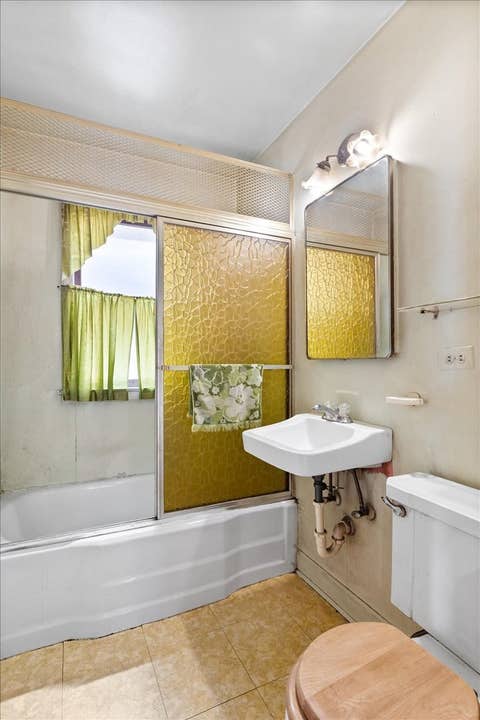 Tiny photo for 3750 N Pittsburgh Avenue, Chicago, IL 60634 (MLS # 12732346)